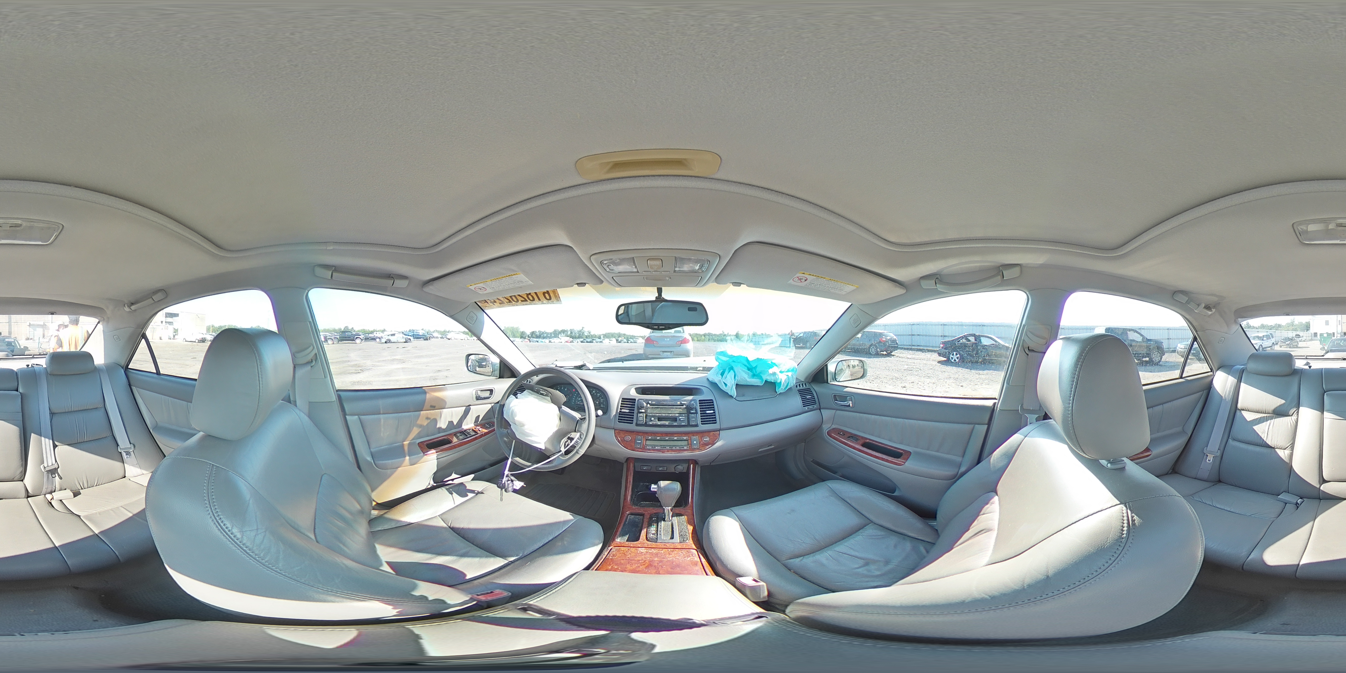 2003 Toyota Camry Le VIN: 4T1BF30KX3U041951 Lot: 61826224