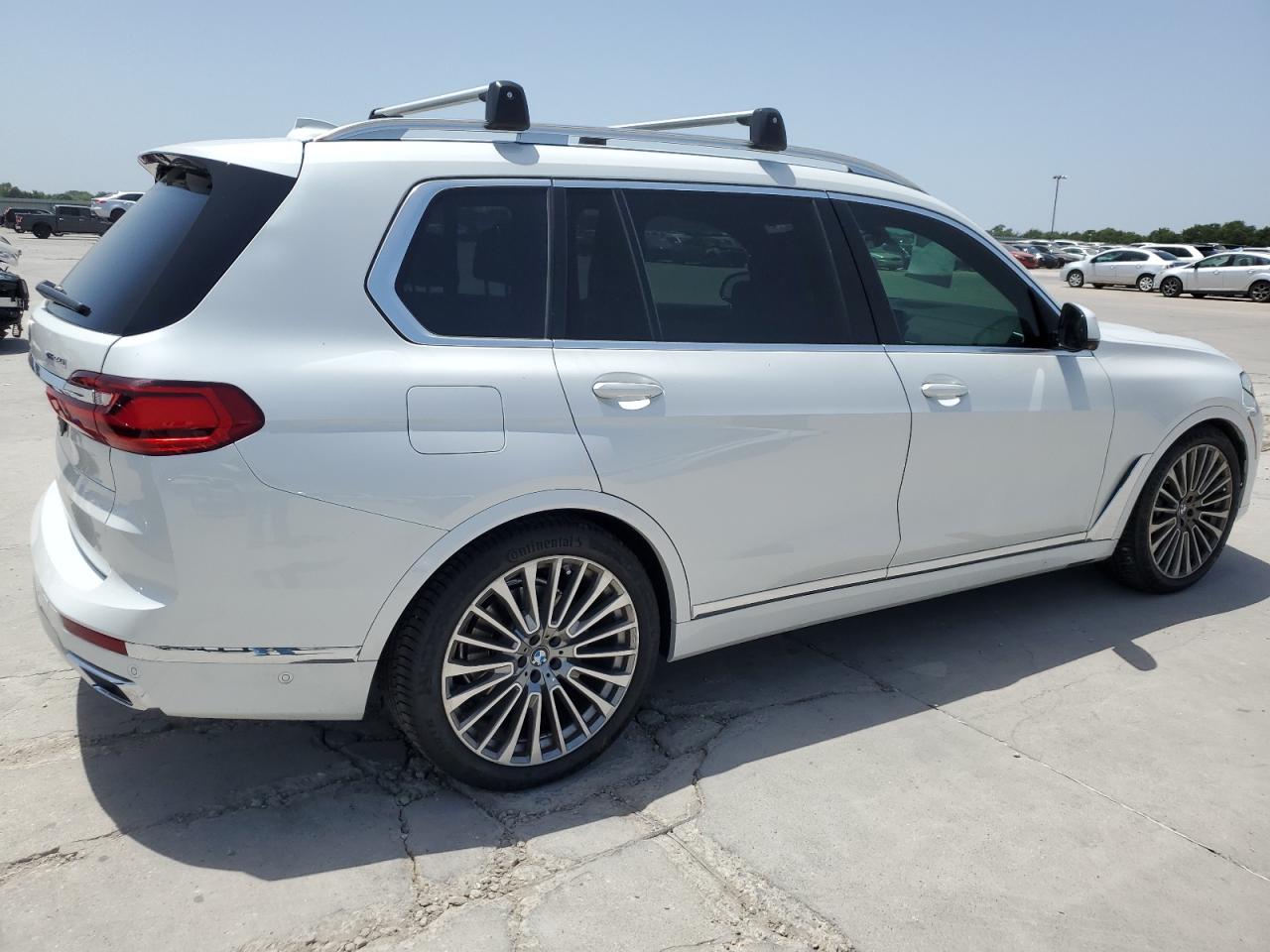 5UXCW2C00M9H93497 BMW X7 XDRIVE4 3