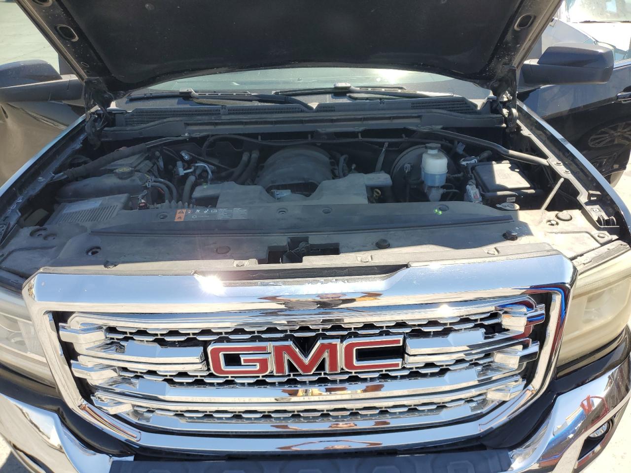 2018 GMC Sierra K1500 Sle VIN: 3GTU2MEC2JG590852 Lot: 63310754