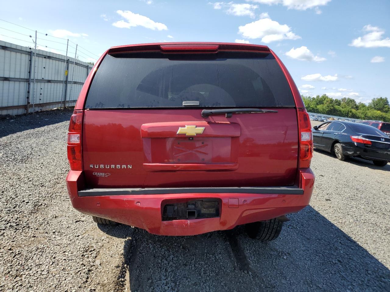 2013 Chevrolet Suburban K1500 Lt VIN: 1GNSKJE70DR355922 Lot: 63969594