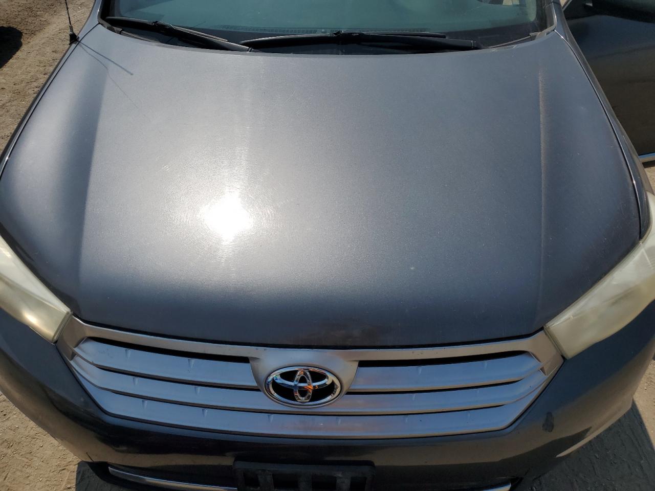 2011 Toyota Highlander Base VIN: 5TDZA3EH4BS008218 Lot: 63315064