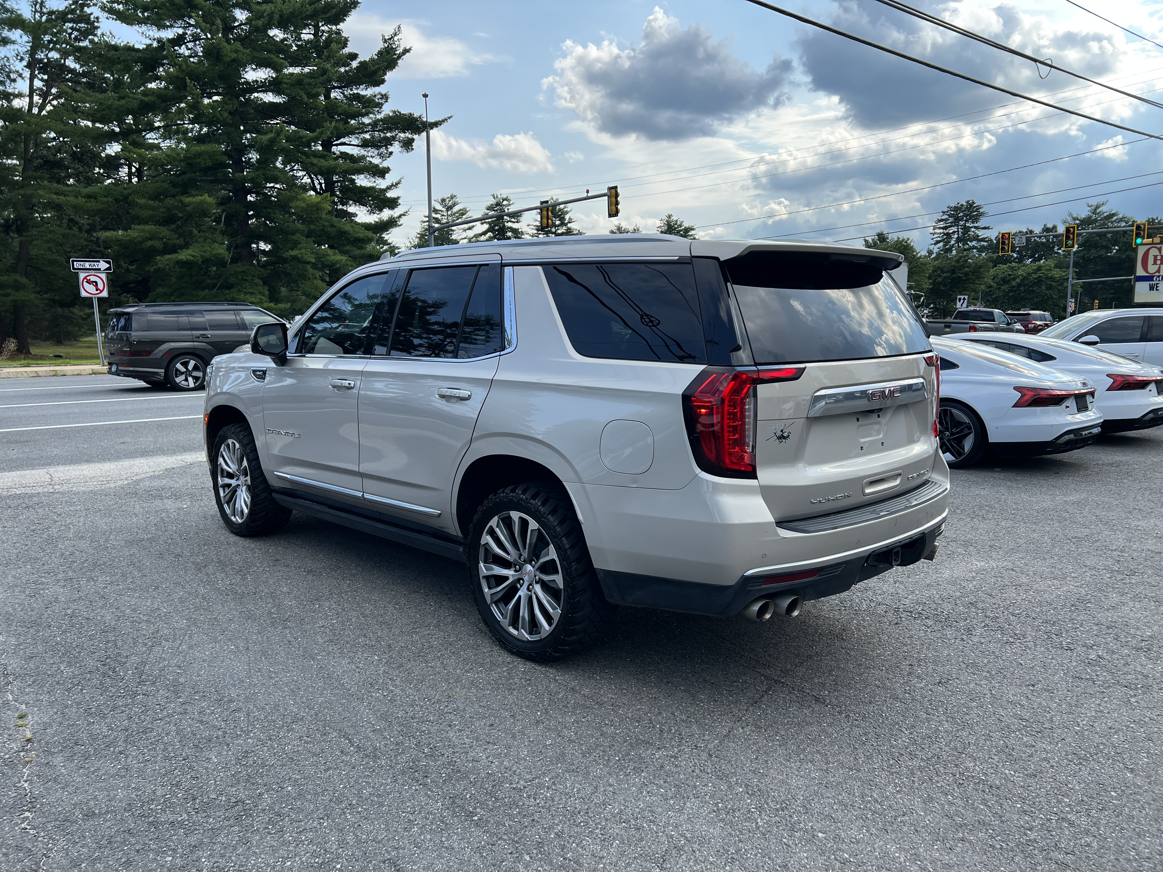 2021 GMC Yukon Denali vin: 1GKS2DKLXMR150513