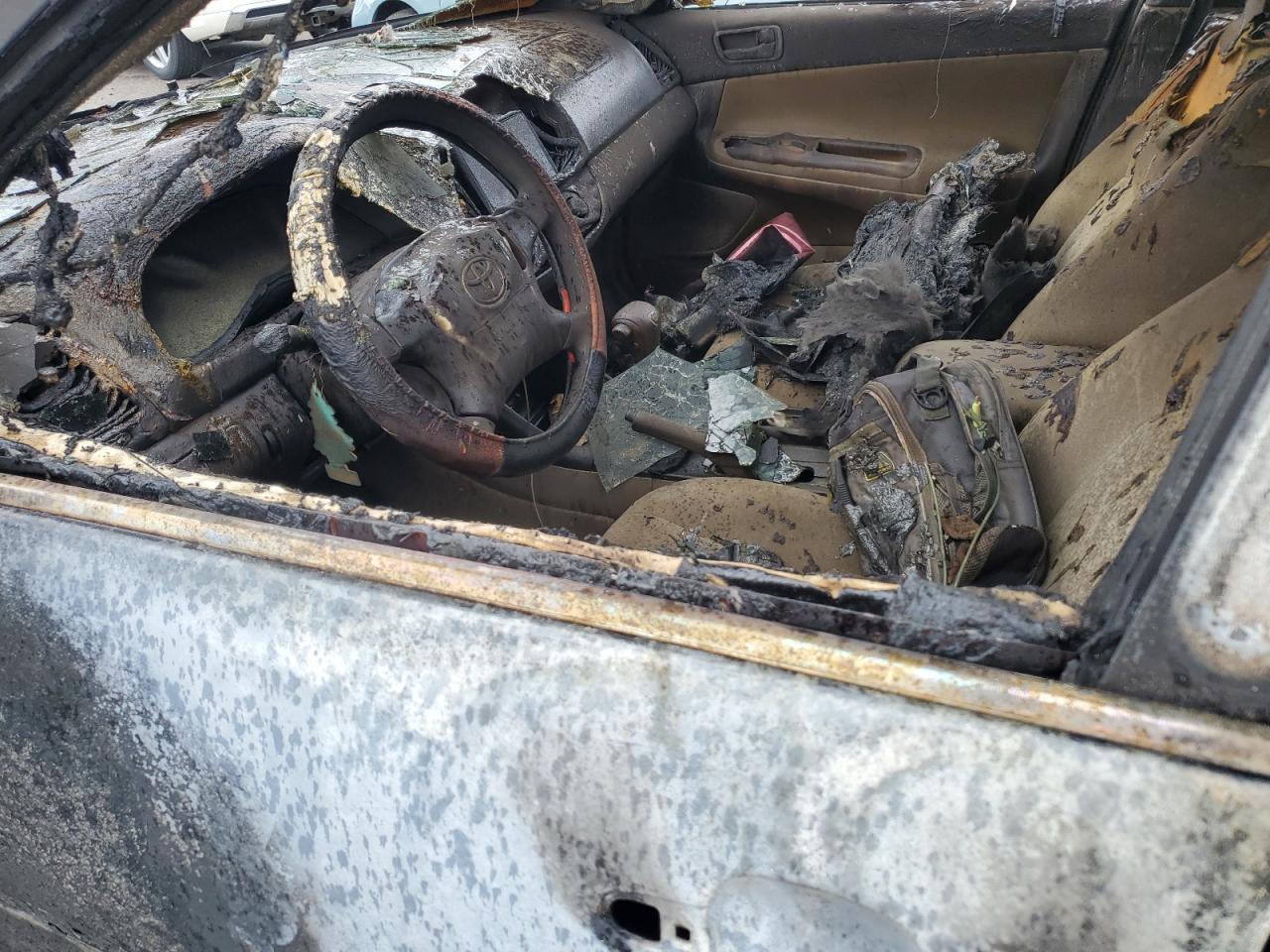 2003 Toyota Camry Le VIN: T0TALBURNN0V1N Lot: 62551124