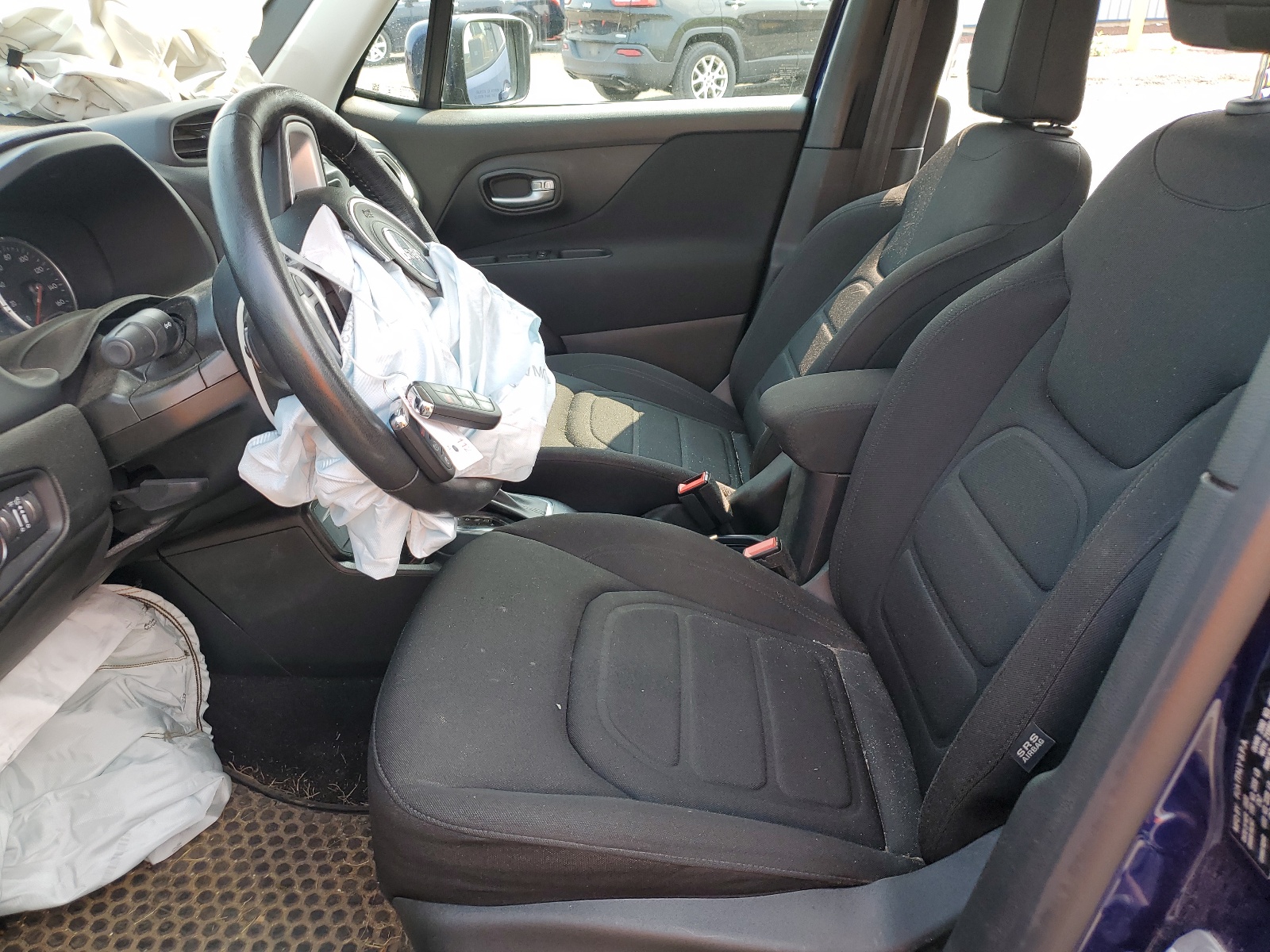 ZACNJBBB1LPL73220 2020 Jeep Renegade Latitude