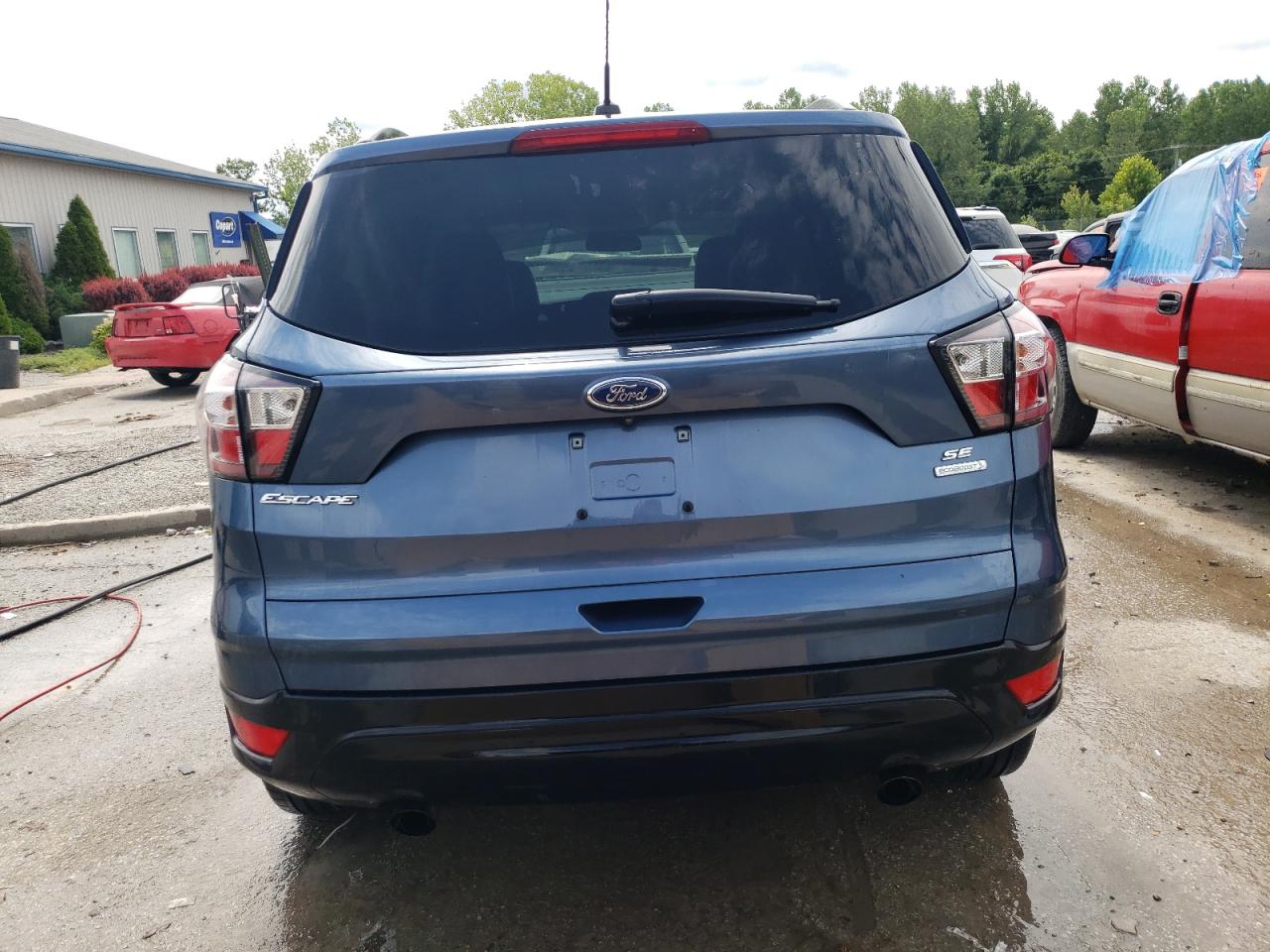 2018 Ford Escape Se VIN: 1FMCU0GD0JUC01882 Lot: 62293944