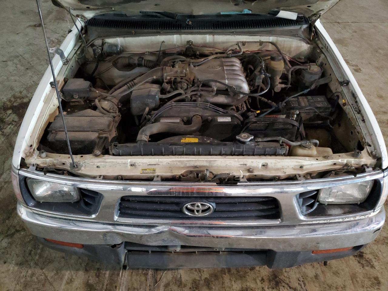 1995 Toyota Tacoma Xtracab VIN: 4TAVN73F1SZ019375 Lot: 61931294