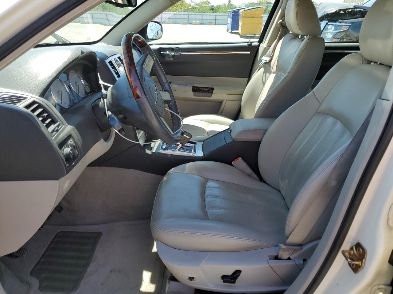 2006 Chrysler 300C VIN: 2C3LA63H26H441250 Lot: 61347484