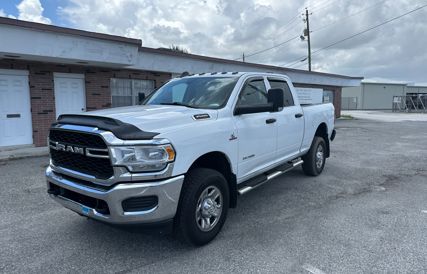 2020 Ram 3500 Tradesman vin: 3C63R3CLXLG220005