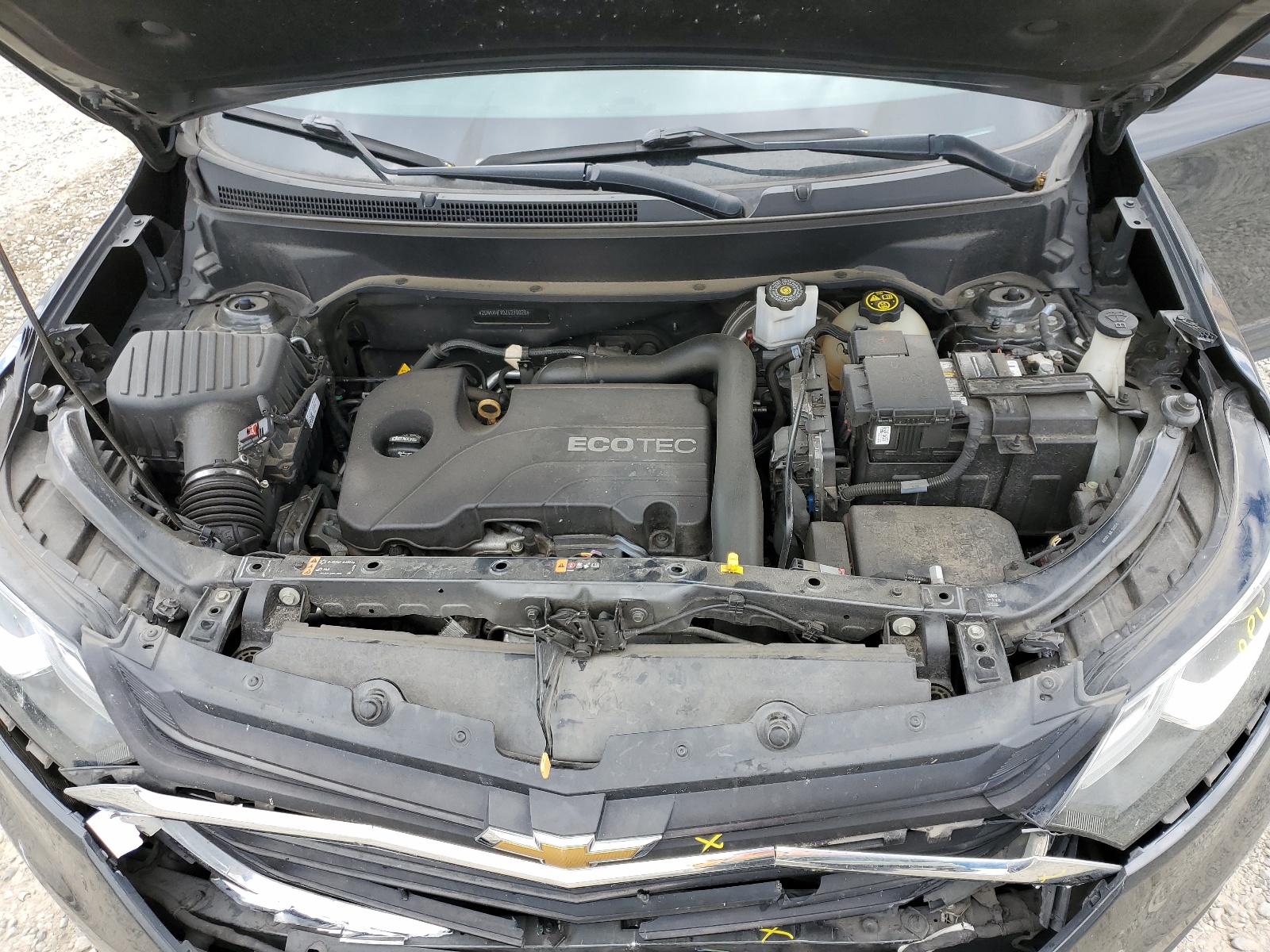 2GNAXHEV3J6210028 2018 Chevrolet Equinox Ls