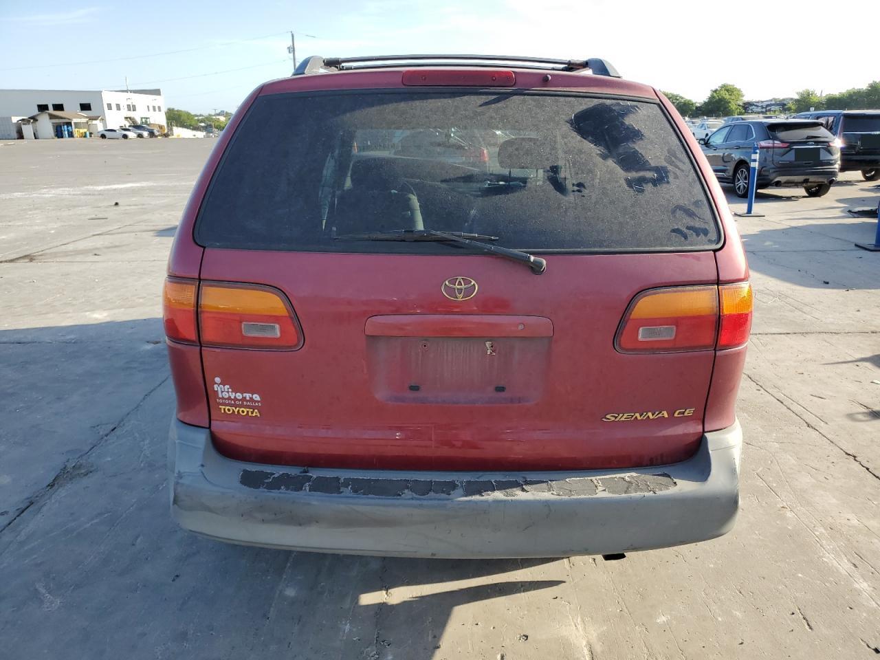 2000 Toyota Sienna Ce VIN: 4T3ZF19C5YU257493 Lot: 61449364