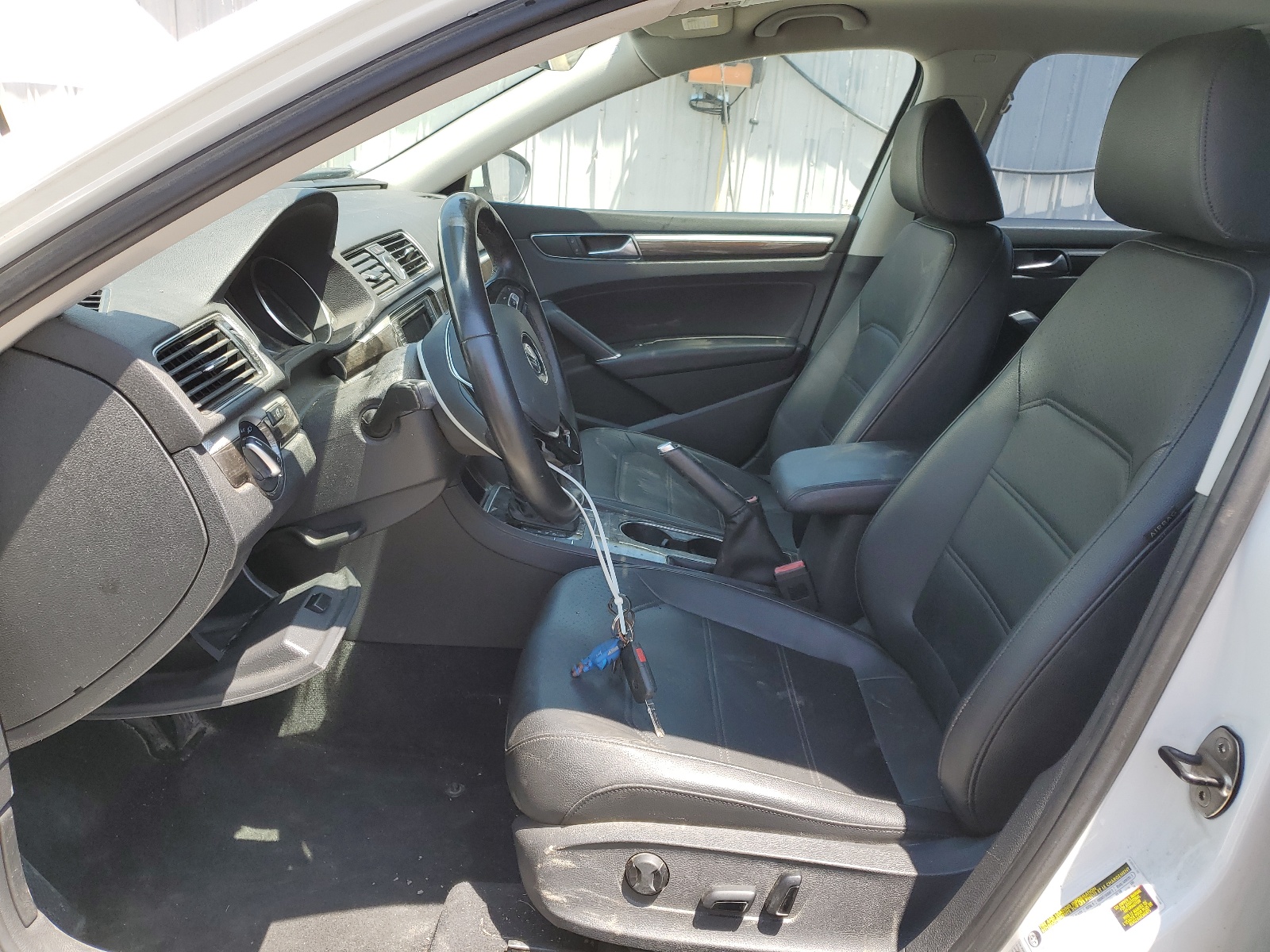 1VWGT7A36HC002768 2017 Volkswagen Passat Se