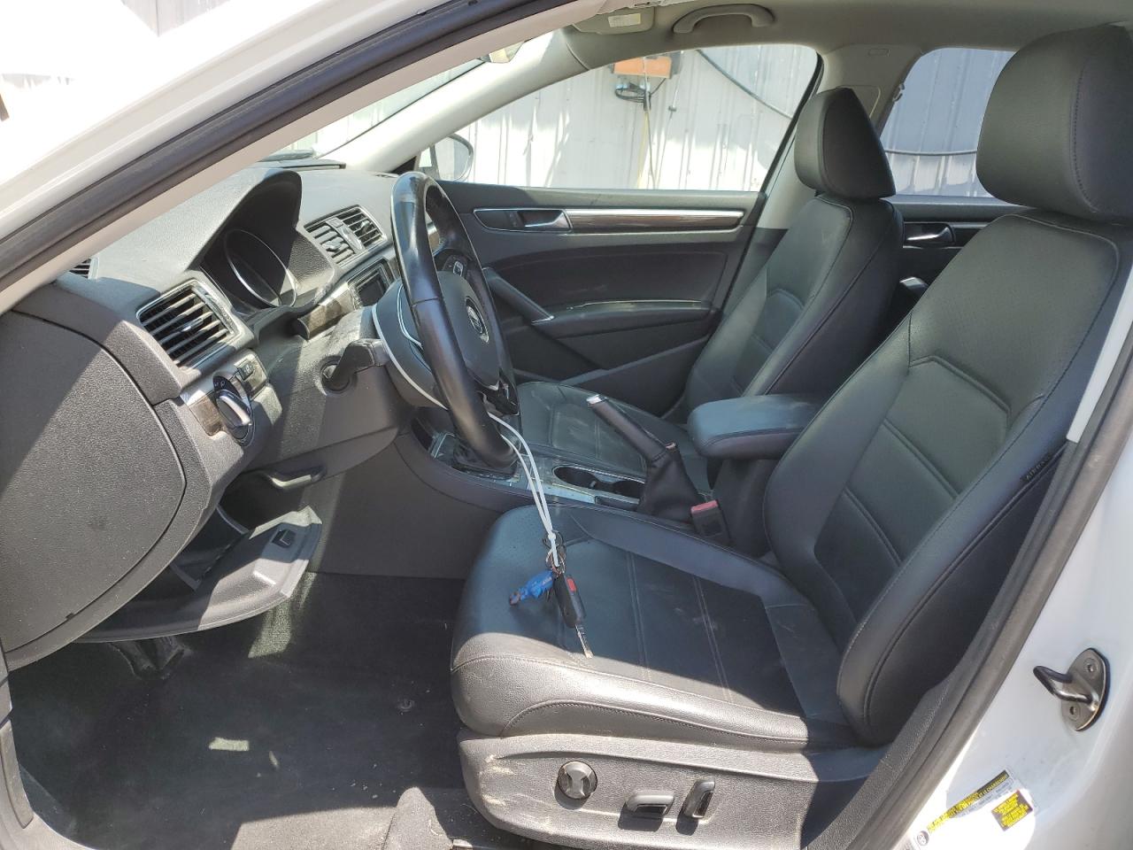 2017 Volkswagen Passat Se VIN: 1VWGT7A36HC002768 Lot: 63695454