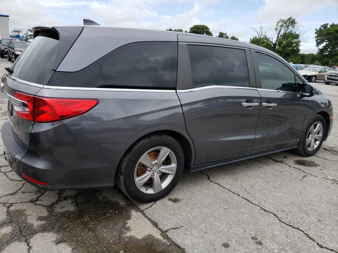 5FNRL6H50JB098371 2018 Honda Odyssey Ex