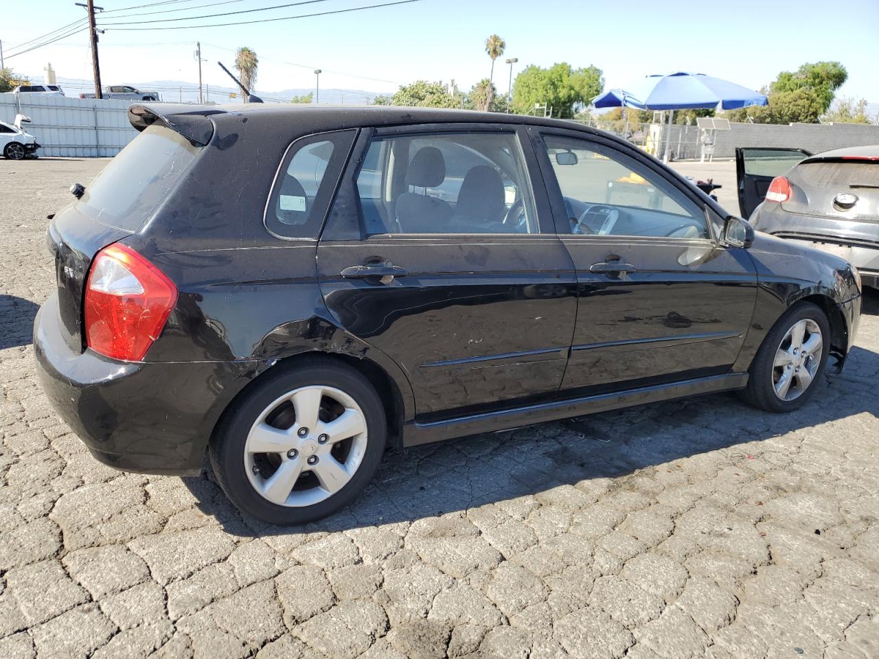 2008 Kia Spectra5 5 Sx VIN: KNAFE161385017713 Lot: 61248794