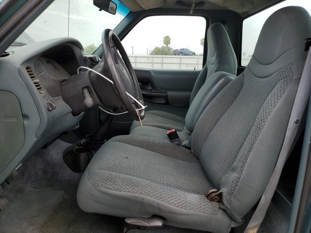 1998 Ford Ranger VIN: 1FTYR10C5WUA66750 Lot: 63192124