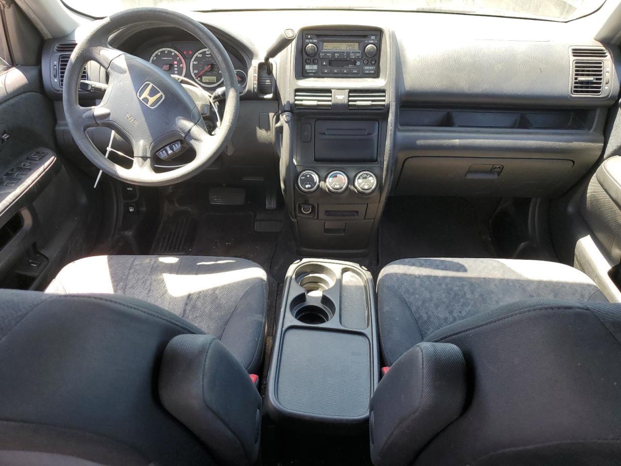 2005 Honda Cr-V Lx VIN: JHLRD78595C048819 Lot: 63200034