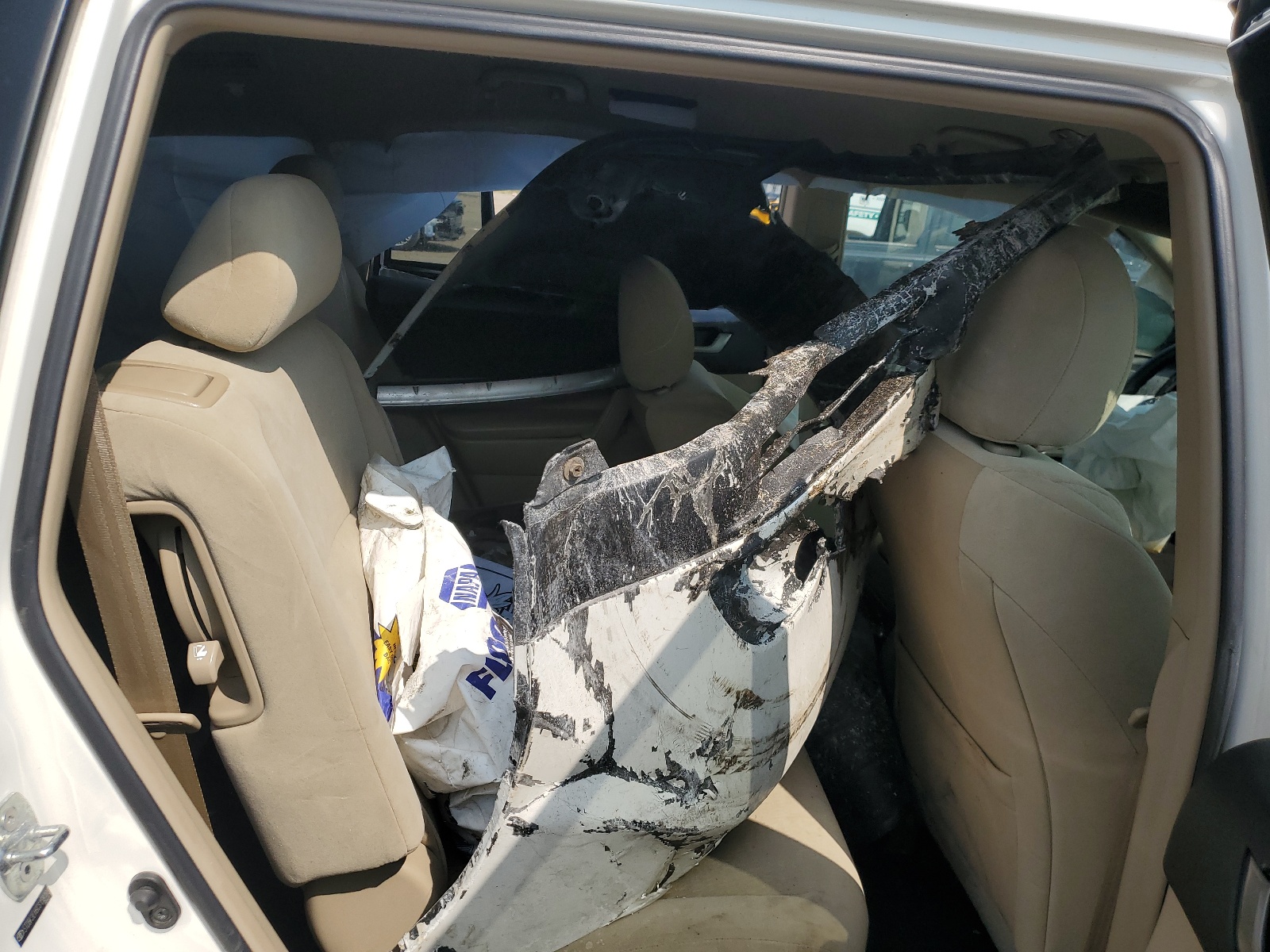 5TDBK3EH8CS159188 2012 Toyota Highlander Base