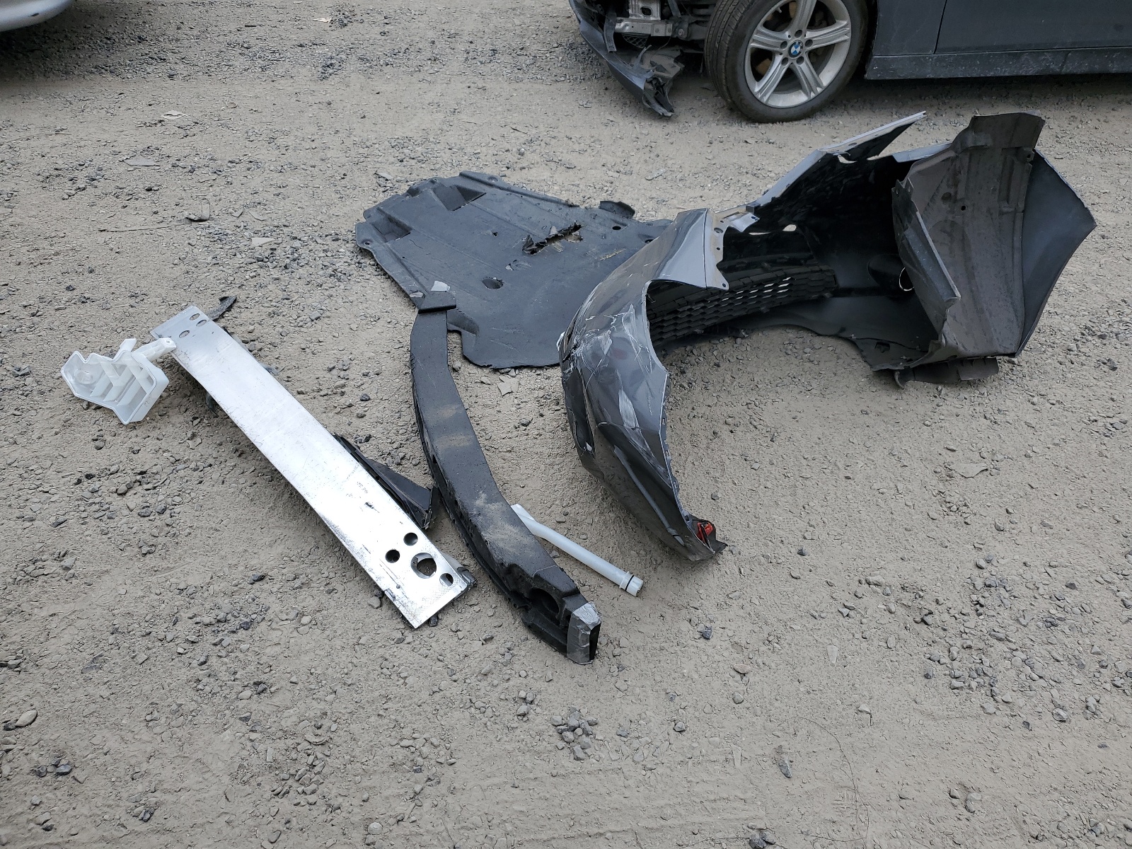 1N4AZ0CP3FC322177 2015 Nissan Leaf S