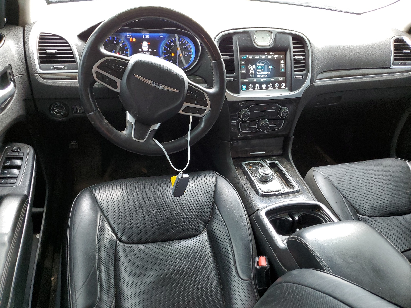 2C3CCAKG7JH268999 2018 Chrysler 300 Limited