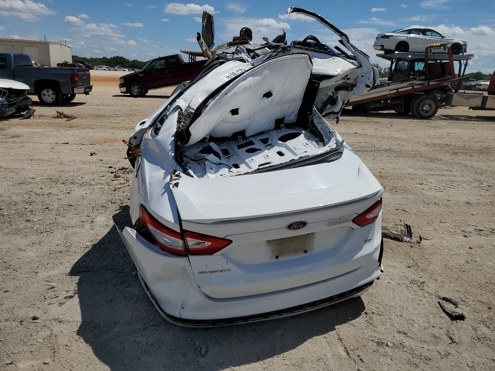 1FA6P0H78E5392099 2014 Ford Fusion Se