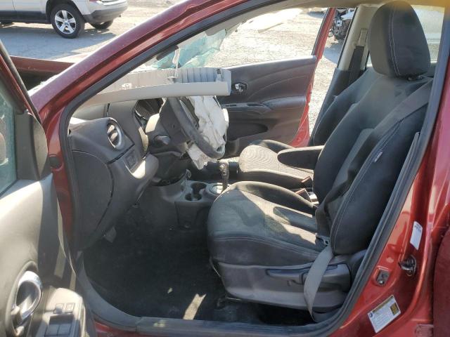  NISSAN VERSA 2019 Червоний