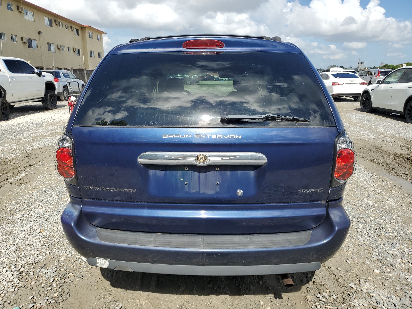 2A4GP54L56R808011 2006 Chrysler Town & Country Touring