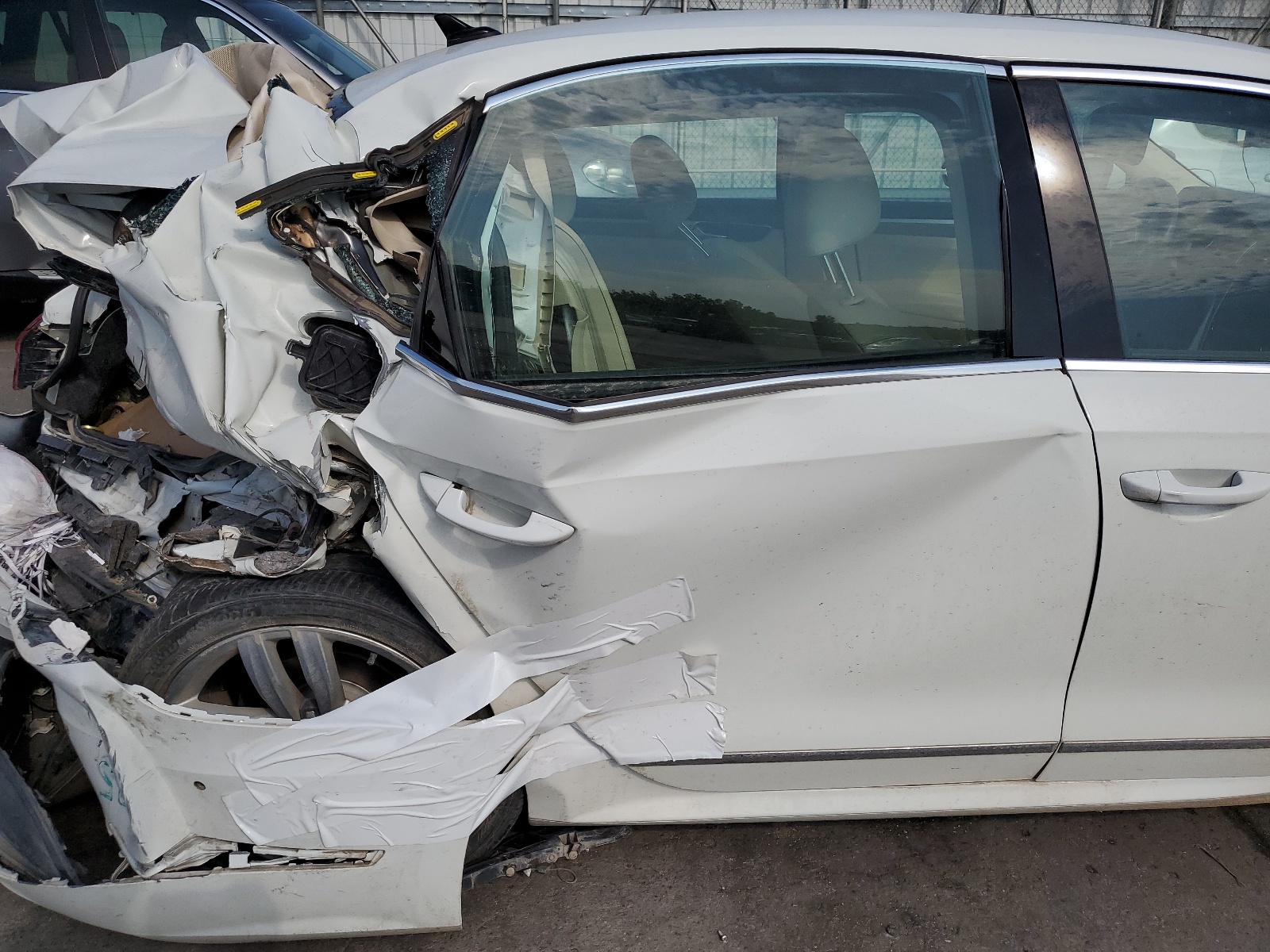 1VWCT7A34HC072140 2017 Volkswagen Passat Sel Premium