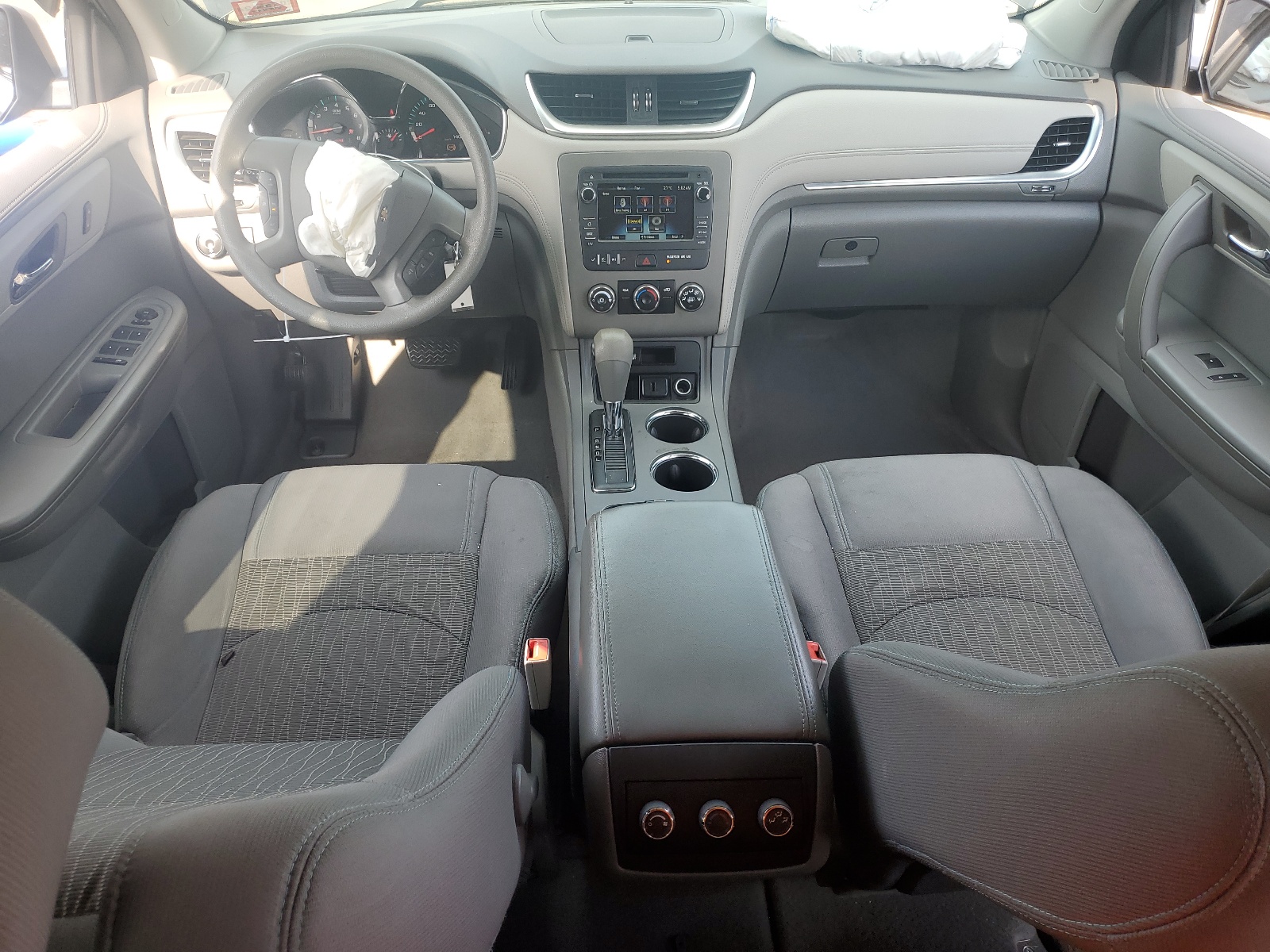 1GNKVFED1HJ186637 2017 Chevrolet Traverse Ls