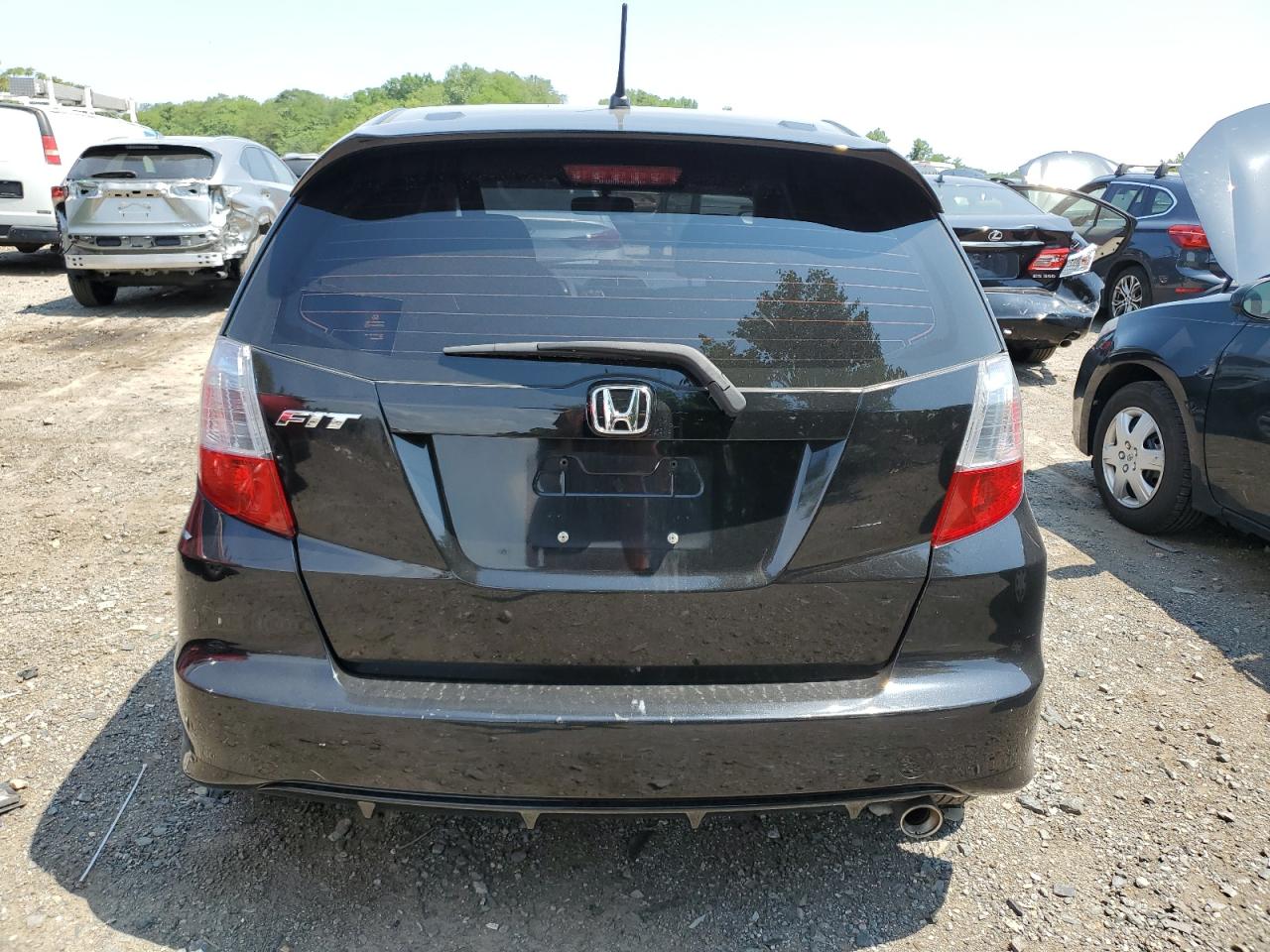 2013 Honda Fit Sport VIN: JHMGE8H53DC011057 Lot: 63669864