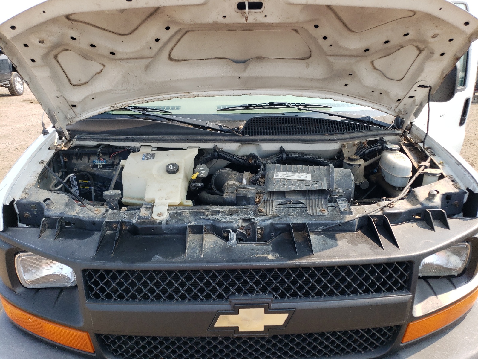 1GCGG29C581113385 2008 Chevrolet Express G2500