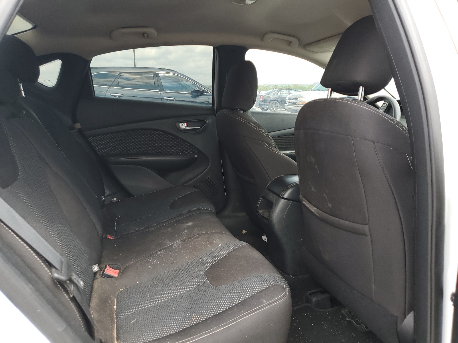 1C3CDFBB4FD306725 2015 Dodge Dart Sxt