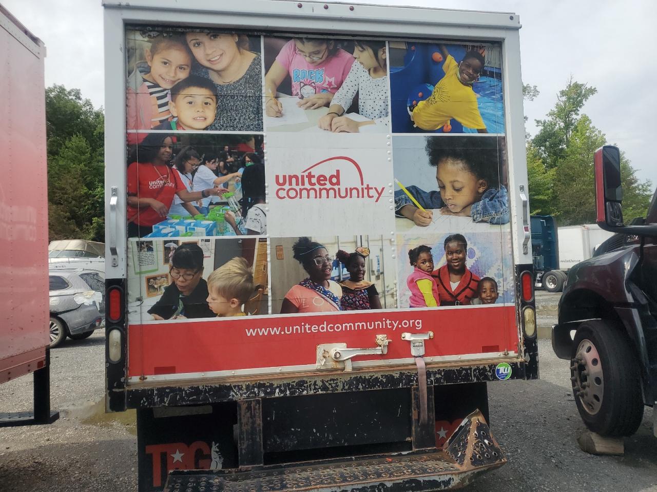 2010 Ford Econoline E450 Super Duty Cutaway Van VIN: 1FDXE4FS2ADA99829 Lot: 63760914