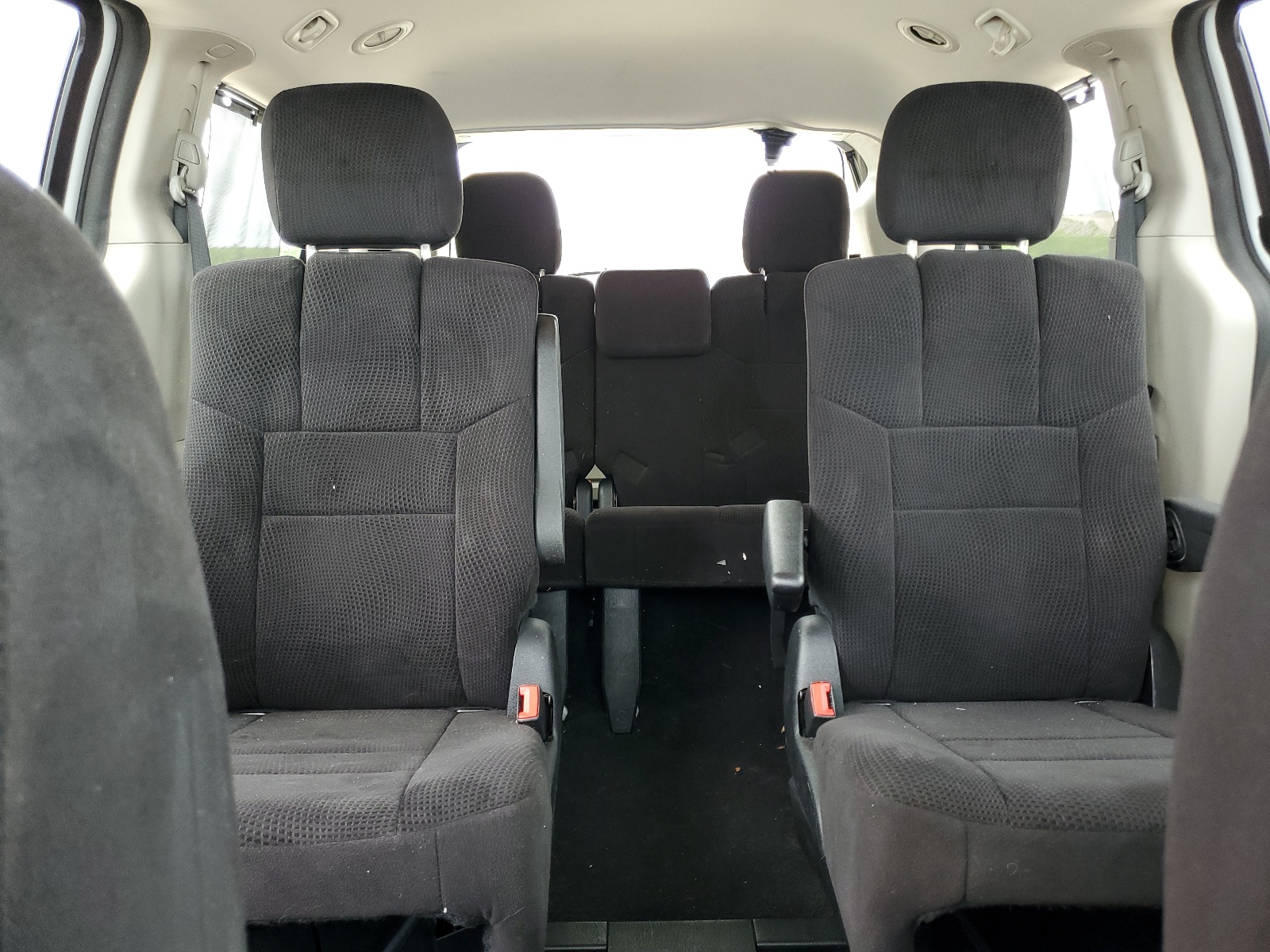 2C4RDGCG1DR820290 2013 Dodge Grand Caravan Sxt