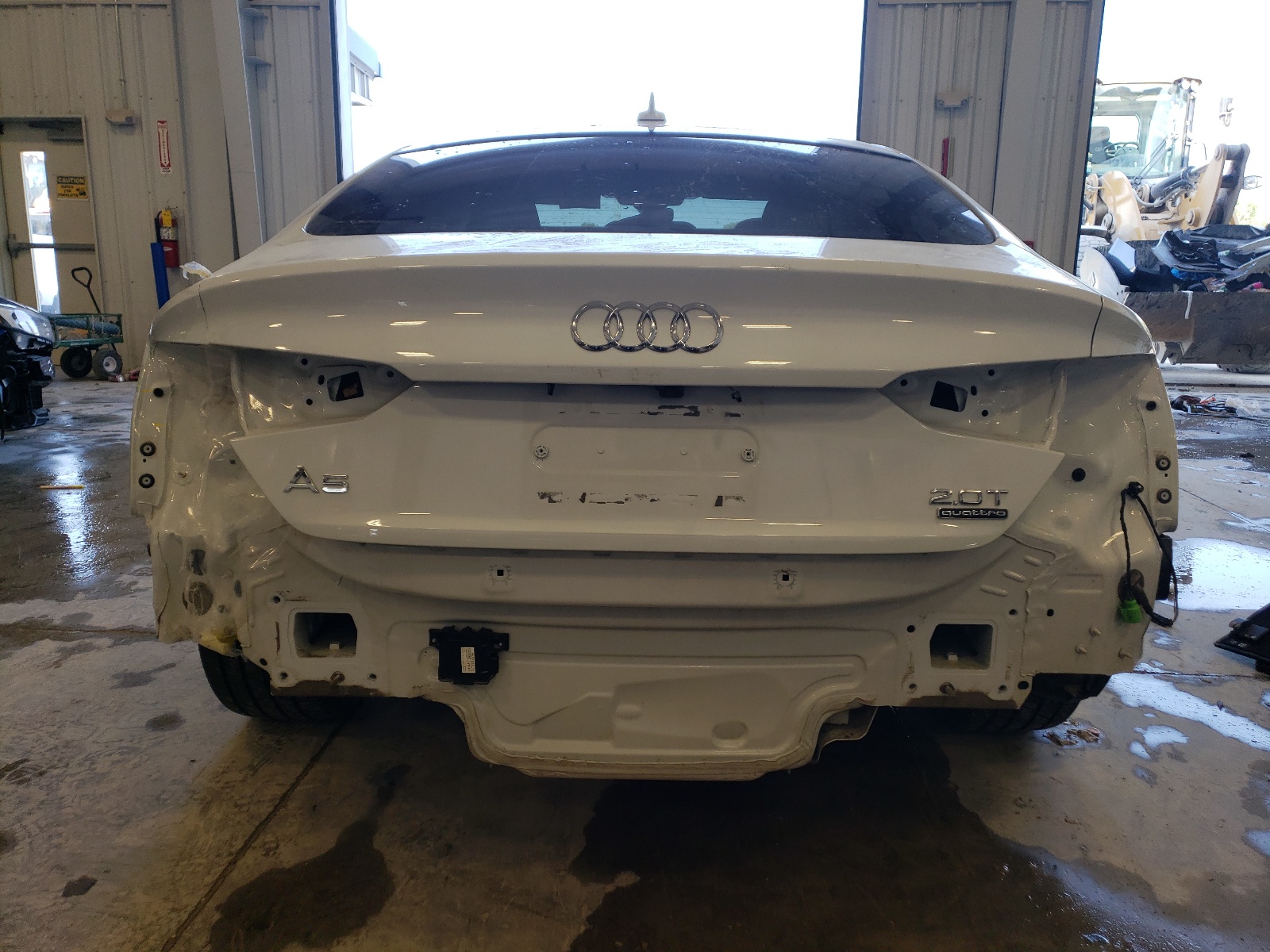 WAUFNCF55JA063975 2018 Audi A5 Prestige S-Line