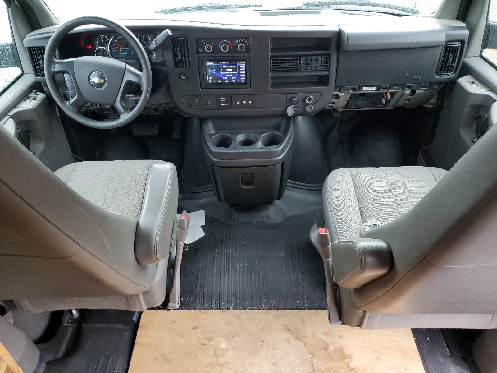 1GCWGGCG6D1156342 2013 Chevrolet Express G2500