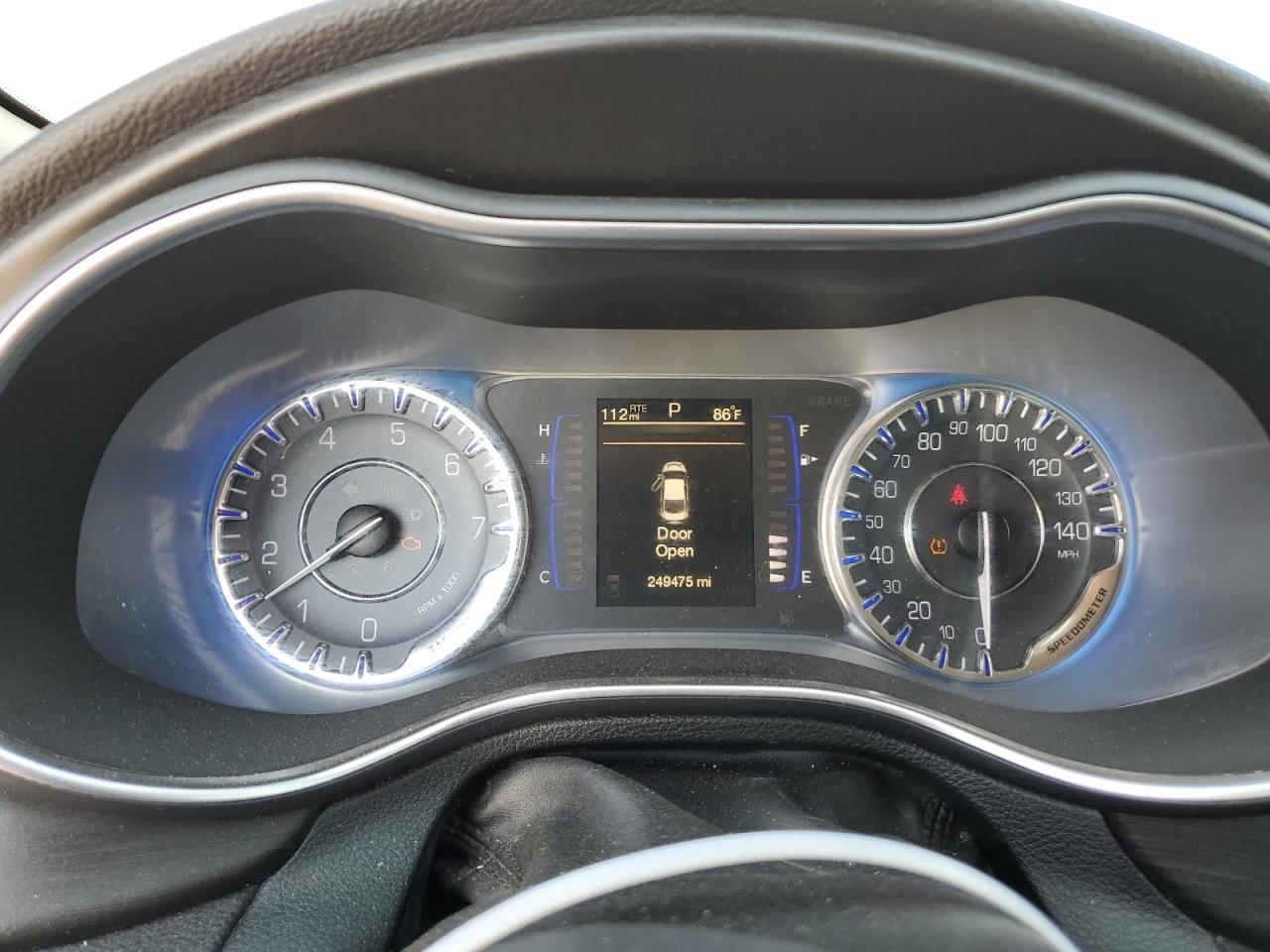 2015 Chrysler 200 Limited VIN: 1C3CCCAB5FN612927 Lot: 63066894