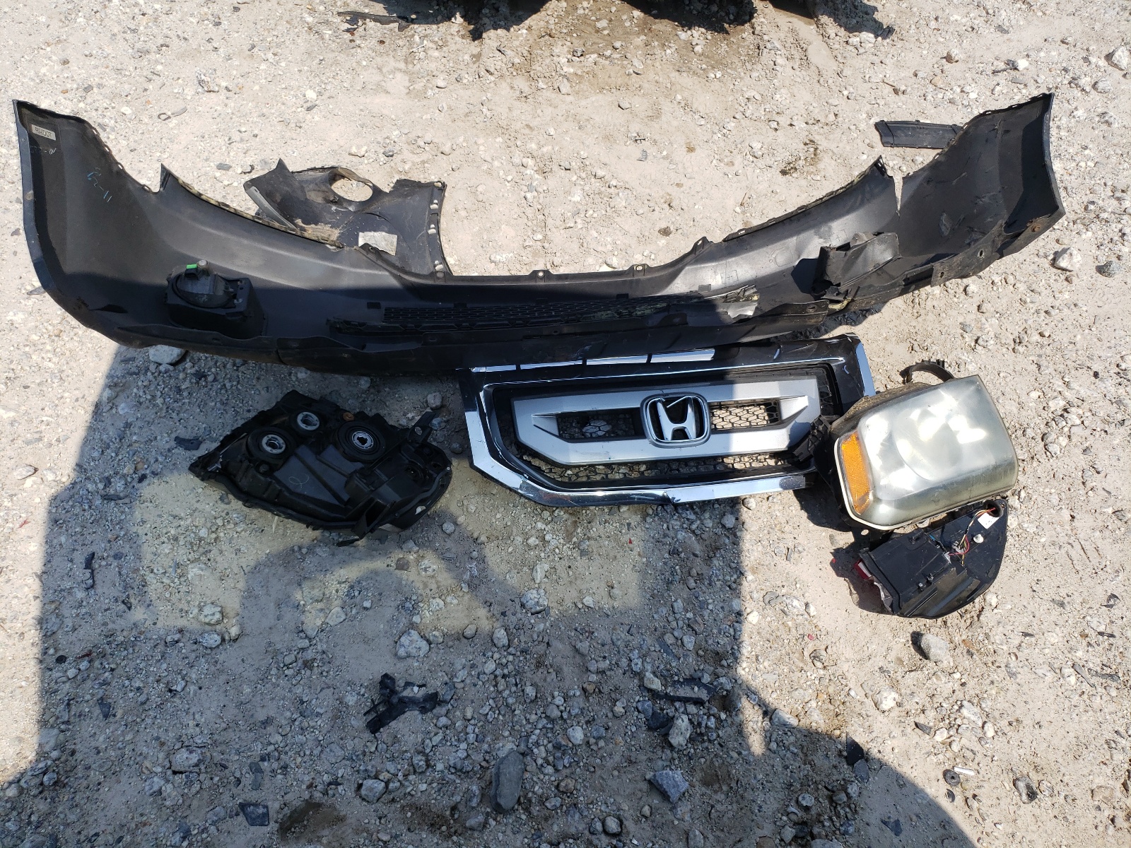 5FNYF4H77BB051719 2011 Honda Pilot Exln