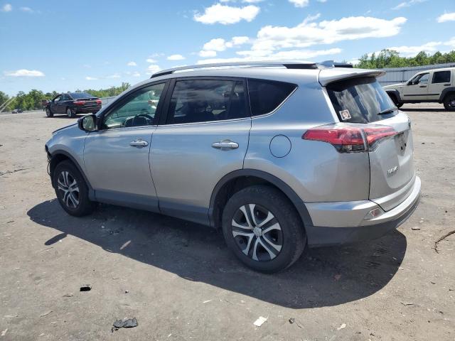 JTMBFREV0JJ258238 | 2018 Toyota rav4 le