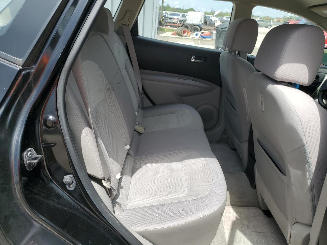 2011 Nissan Rogue S VIN: JN8AS5MT9BW152010 Lot: 65315824