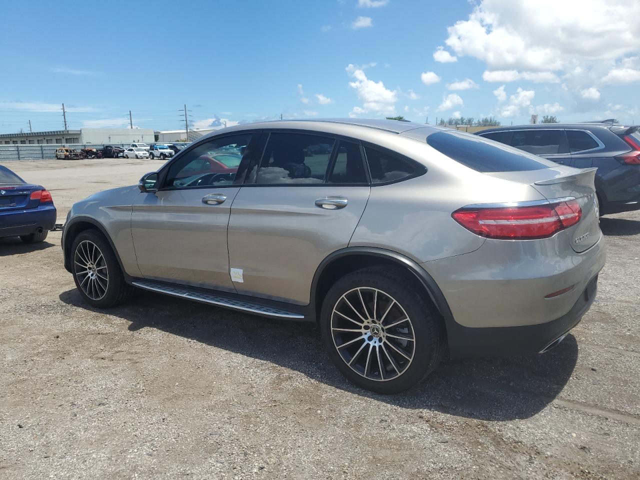 WDC0J4KB6KF488044 2019 Mercedes-Benz Glc Coupe 300 4Matic