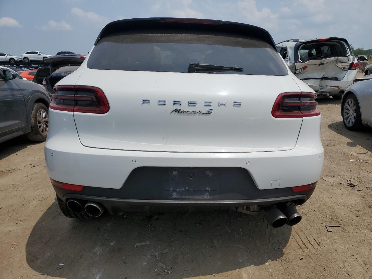 2018 Porsche Macan S VIN: WP1AB2A50JLB30220 Lot: 62218064