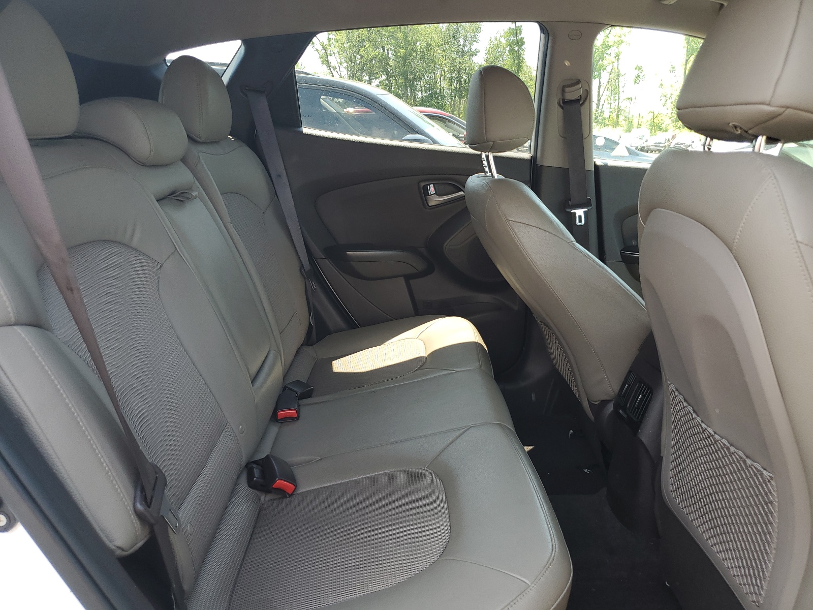 KM8JUCAG7EU944590 2014 Hyundai Tucson Gls