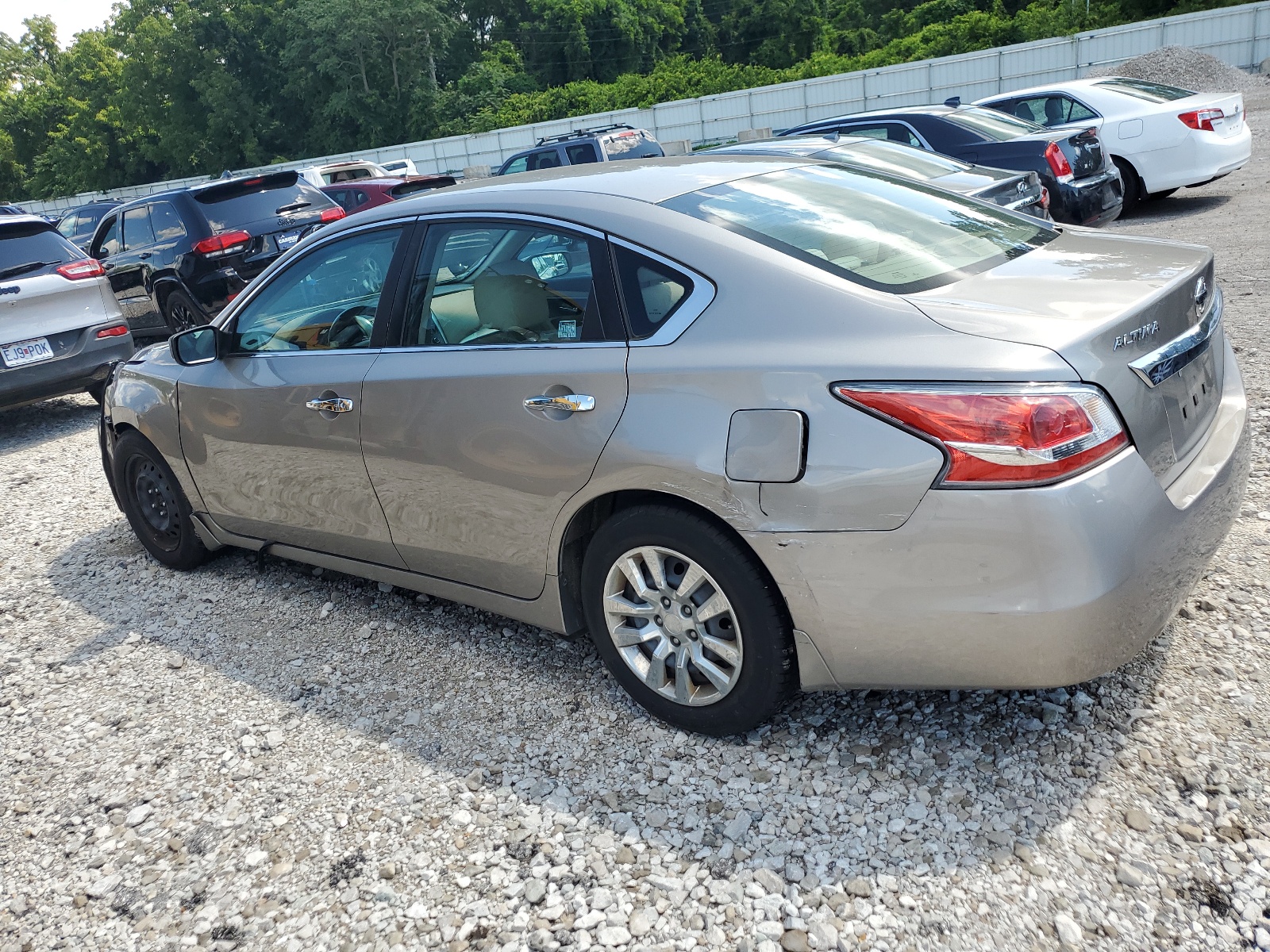 2015 Nissan Altima 2.5 vin: 1N4AL3AP7FC595998