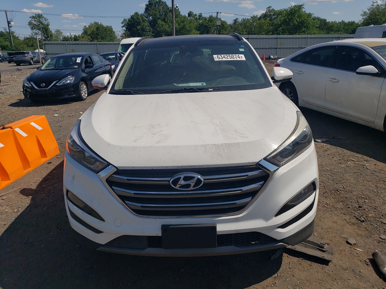 2016 Hyundai Tucson Limited vin: KM8J33A28GU027815