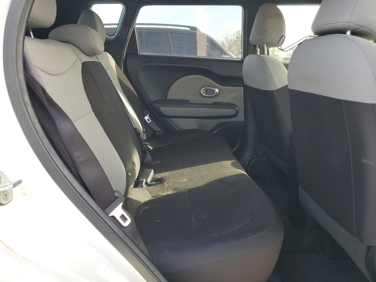 2018 Kia Soul VIN: KNDJN2A22J7888955 Lot: 64082914