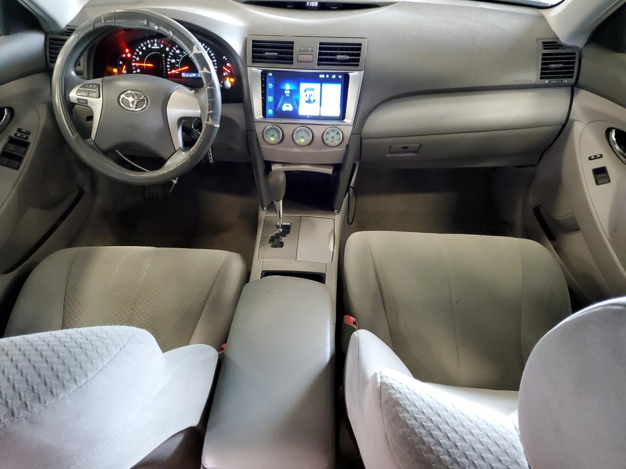 2009 Toyota Camry - Image 8