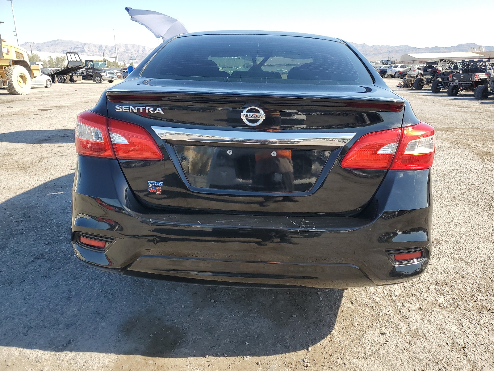 2018 Nissan Sentra S vin: 3N1AB7AP4JY318197