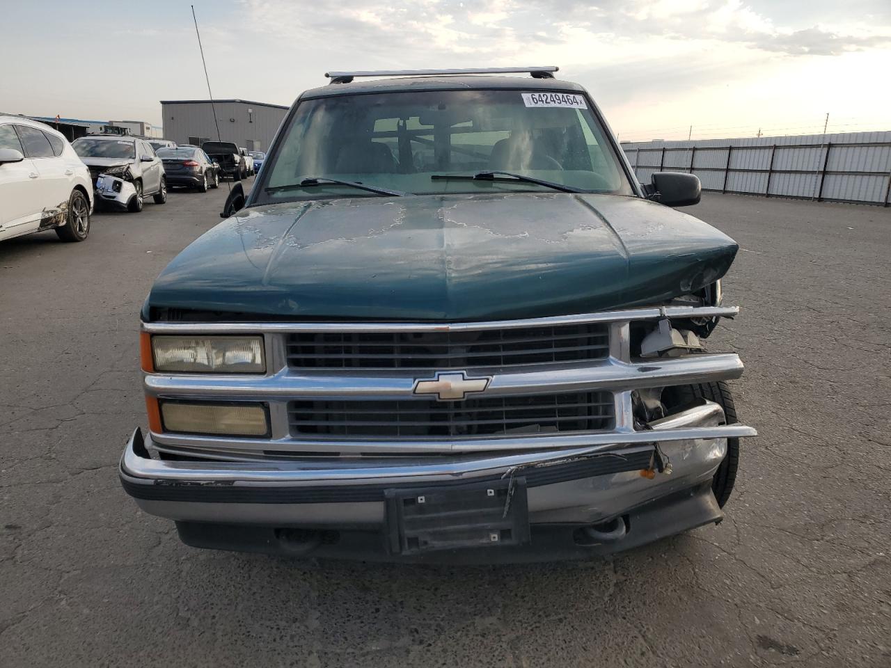 1998 Chevrolet Tahoe - Image 5