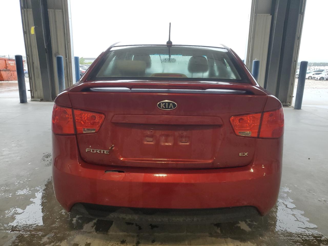 2010 Kia Forte Ex VIN: KNAFU4A27A5230609 Lot: 61117334