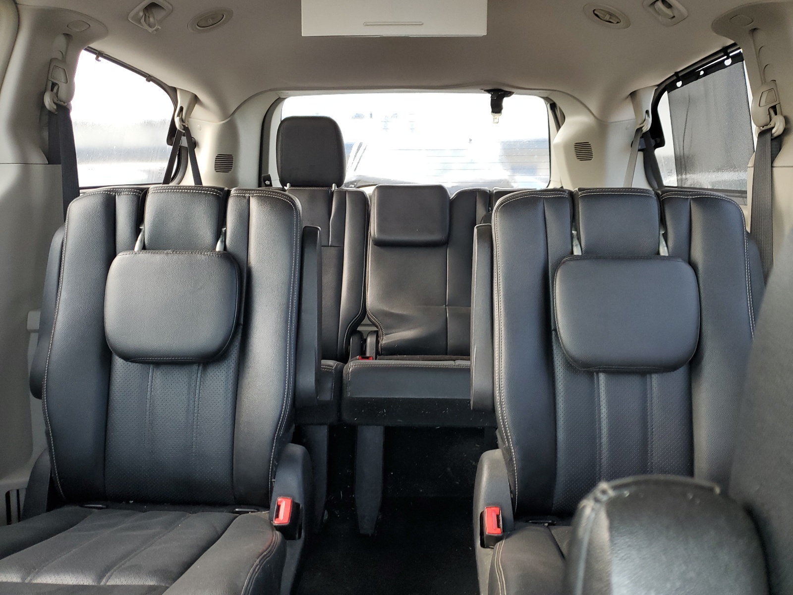 2C4RC1CG5GR132569 2016 Chrysler Town & Country Touring L